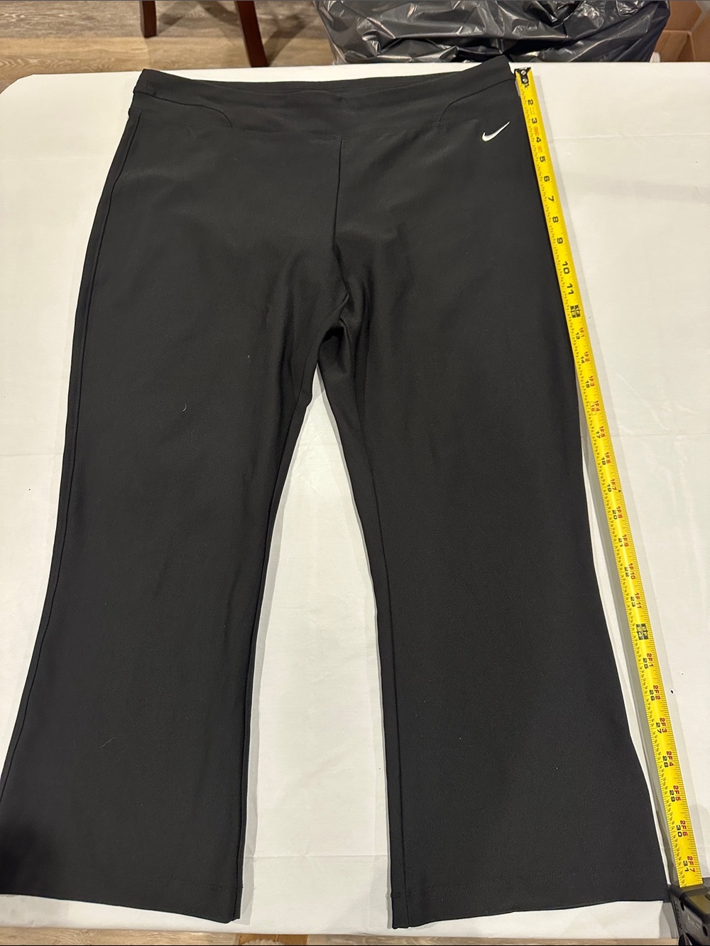 Nike Black dry fit woman’s Athletic Leggings with White Swoosh